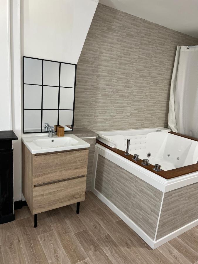 阿棉 Magnifique Loft 35M2 Jacuzzi Rvb Night 1酒店 外观 照片